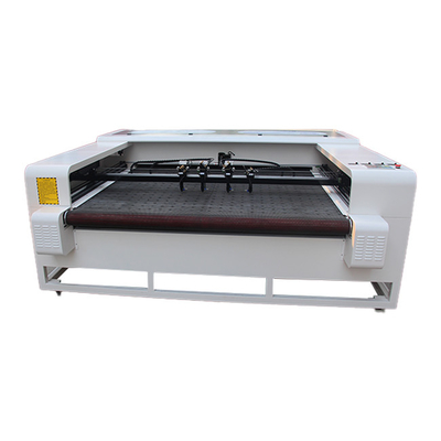Selbstfütterungsschneidemaschine CW3000 laser-100W für Textilleder-Schaum