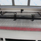 Laser-Stichschneidemaschinegewebeschnitt 1610 CNC lederner mit Selbstfütterungssystem doppelte Köpfe